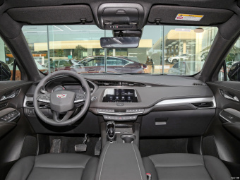 Cadillac XT4 Premium 28T