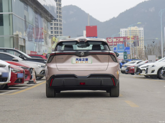MG Mulan Flagship 425km