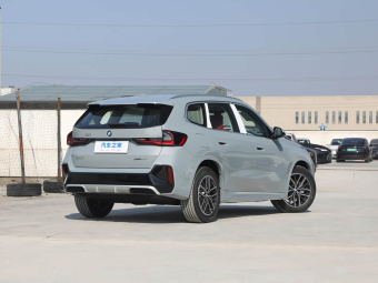 BMW iX1 2025 eDrive25L M Sport