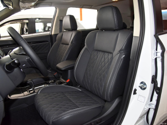 Mitsubishi Outlander Move 2.0L