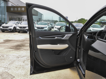 Cadillac XT6 Premium 2.0T 6 Seat AWD