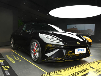Lotus Emeya 2026 600 SE 5-seater