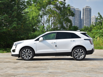 Cadillac XT5 Platinum 2.0T AWD