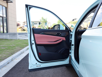 Skyworth HT-i Zhiyuan 1.5L PHEV 115KM