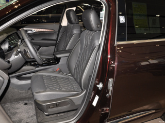 Buick Envision Plus Avenir AWD