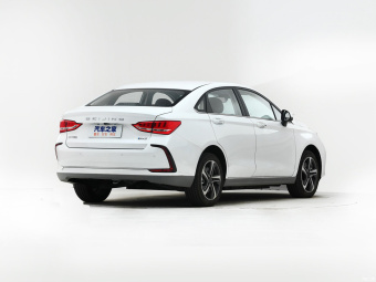 Beijing EU5 Zhiling R600