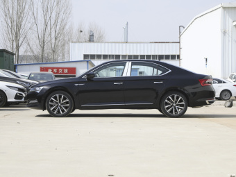 Skoda Superb Luxury TSI330 DSG