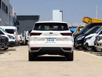 Ford Equator Sport Elegance EcoBoost 170