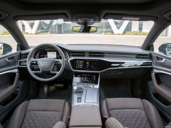 Audi A7L Obsidian Black Edition 45 TFSI Quattro