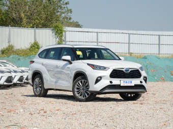 Toyota Highlander Hybrid Elite 7 Seats 2.5L 4WD