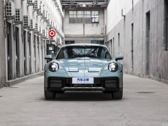 Porsche 911 Dakar