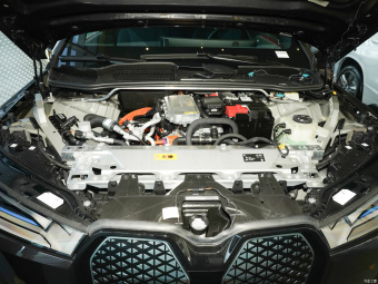 BMW iX xDrive40