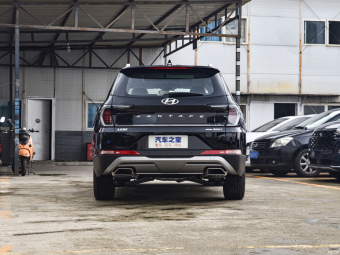 Hyundai Santa Fe Elite GLX 4WD HTRAC 380TGDi AT