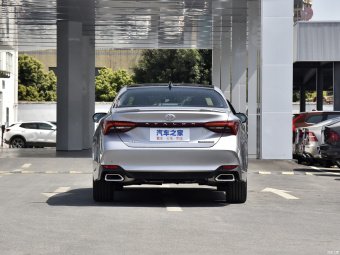 Toyota Avalon Touring Premium 2.5L