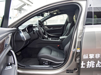 Jaguar XFL Flagship Sport AWD P300
