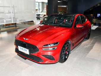 Genesis G70 Flagship