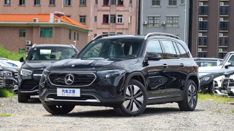 Mercedes-Benz EQB 260