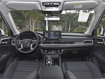 Mitsubishi Outlander Exclusive 1.5T CVT