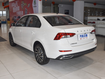Skoda Rapid Sedan Comfort 1.5 AT