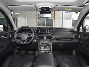 Hyundai Santa Fe Elite GLX 4WD HTRAC 380TGDi AT