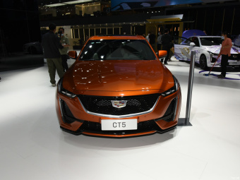Cadillac CT5 Platinum 28T