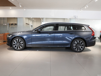 Volvo V60 B5 Zhiyuan Luxury