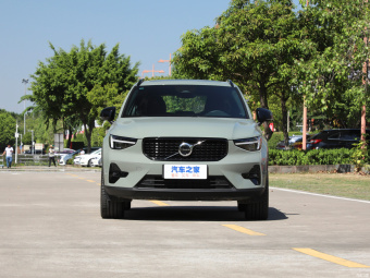 Volvo XC40 B4 AWD Zhiya Sports