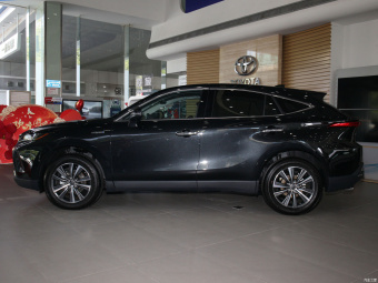 Toyota Harrier Hybrid Luxury 2.5L CVT
