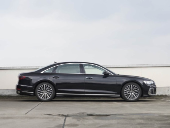 Audi A8L 2026 55 TFSI quattro Flagship Model