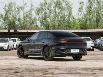 BYD Han DM-p Ares Edition 200КМ
