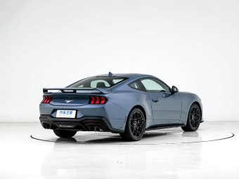 Ford Mustang 2024 2.3T EcoBoost Hardtop Performance Edition