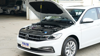 VW Bora Comfort Zhilian 1.5L MT