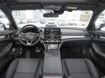 Honda Inspire Refined 260TURBO