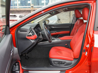 Toyota Camry Fengshang 2.5S