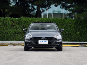 Hyundai Sonata 20th Anniversary 380TGDi AT