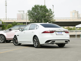 Jaguar XFL Elite Sport P250