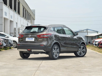 Nissan Qashqai 2023 Classic 2.0L CVT XV Prem. Smart Edition