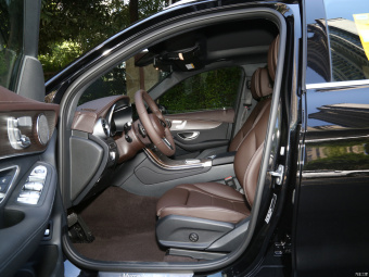 Mercedes-Benz GLC 300 L 4MATIC Luxury