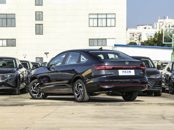 VW Lavida 2026 Pro 300TSI Starry Sky Six Million Edition