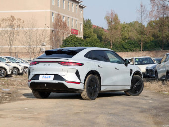 BYD Song L Transcendent 550КМ
