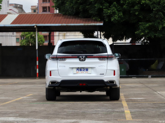 Honda UR-V Joy 240TURBO