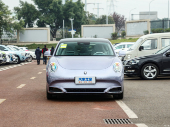 Ora Lightning Cat Luxury 555km