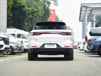 Leapmotor C11 REEV Smart 300