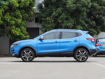 Nissan Qashqai Top Flagship 2.0L CVT XV