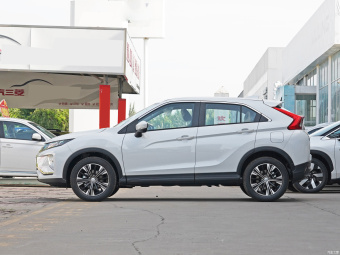 Mitsubishi Eclipse Cross Fearless 1.5T CVT