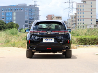 Honda UR-V Elegant 370TURBO