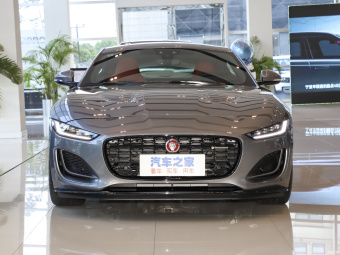 Jaguar F-Type Coupe R-Dynamic Black P300