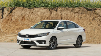 Honda Envix Fun 180TURBO CVT