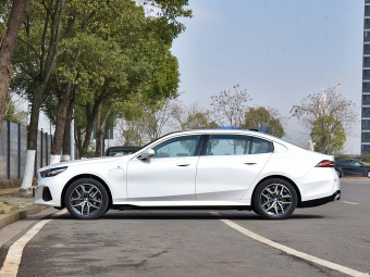 BMW i5 eDrive 35L Exclusive M Sport