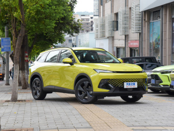 Beijing X6 Platinum 1.5T DCT